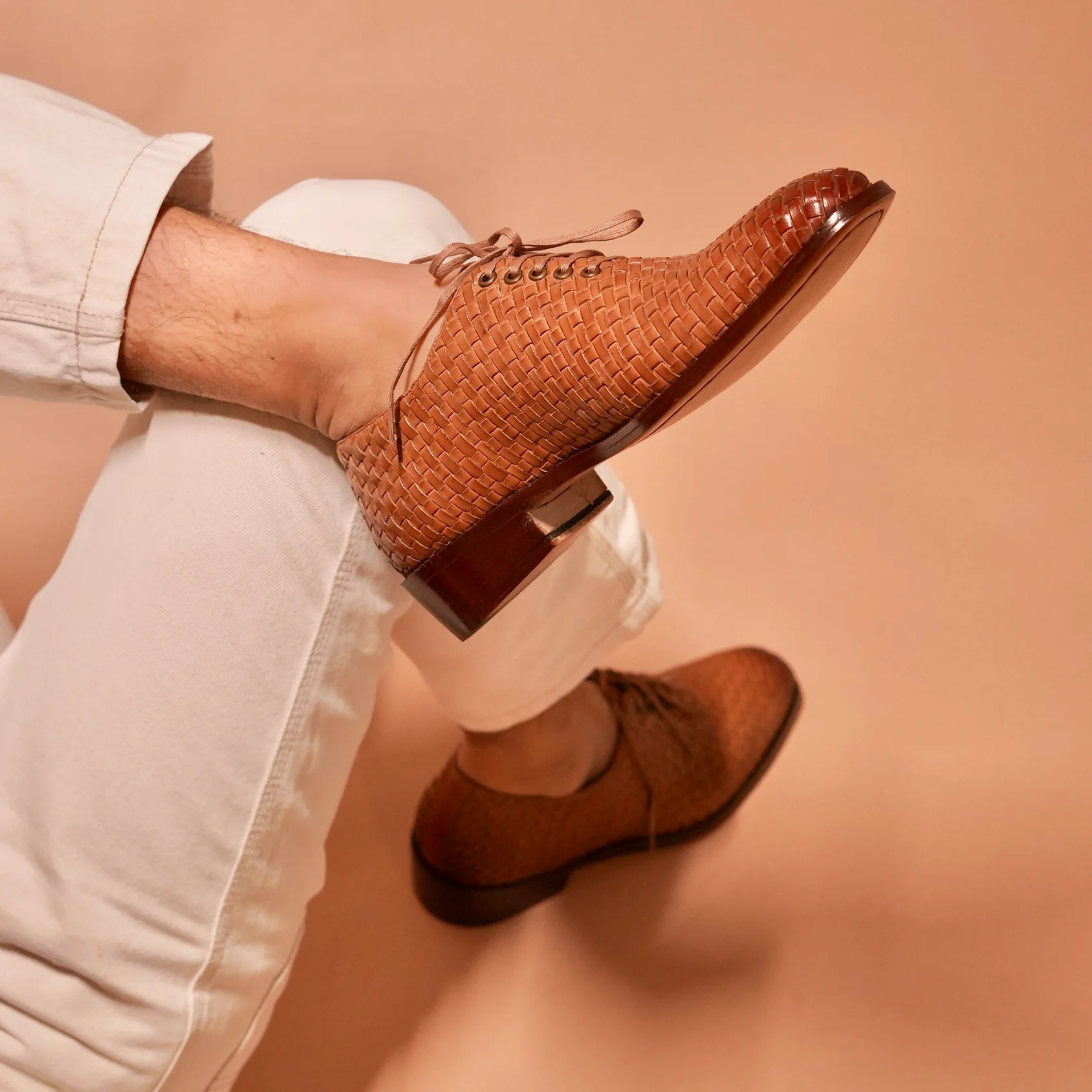 Alto Tesso | Tan woven full-grain leather Oxfords - Image 4