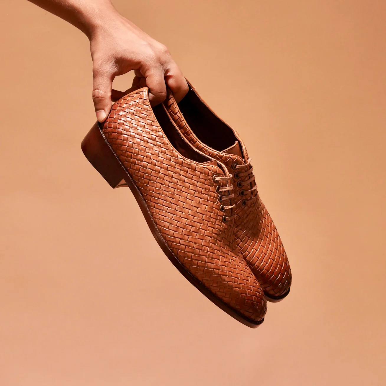 Alto Tesso | Tan woven full-grain leather Oxfords - Image 5