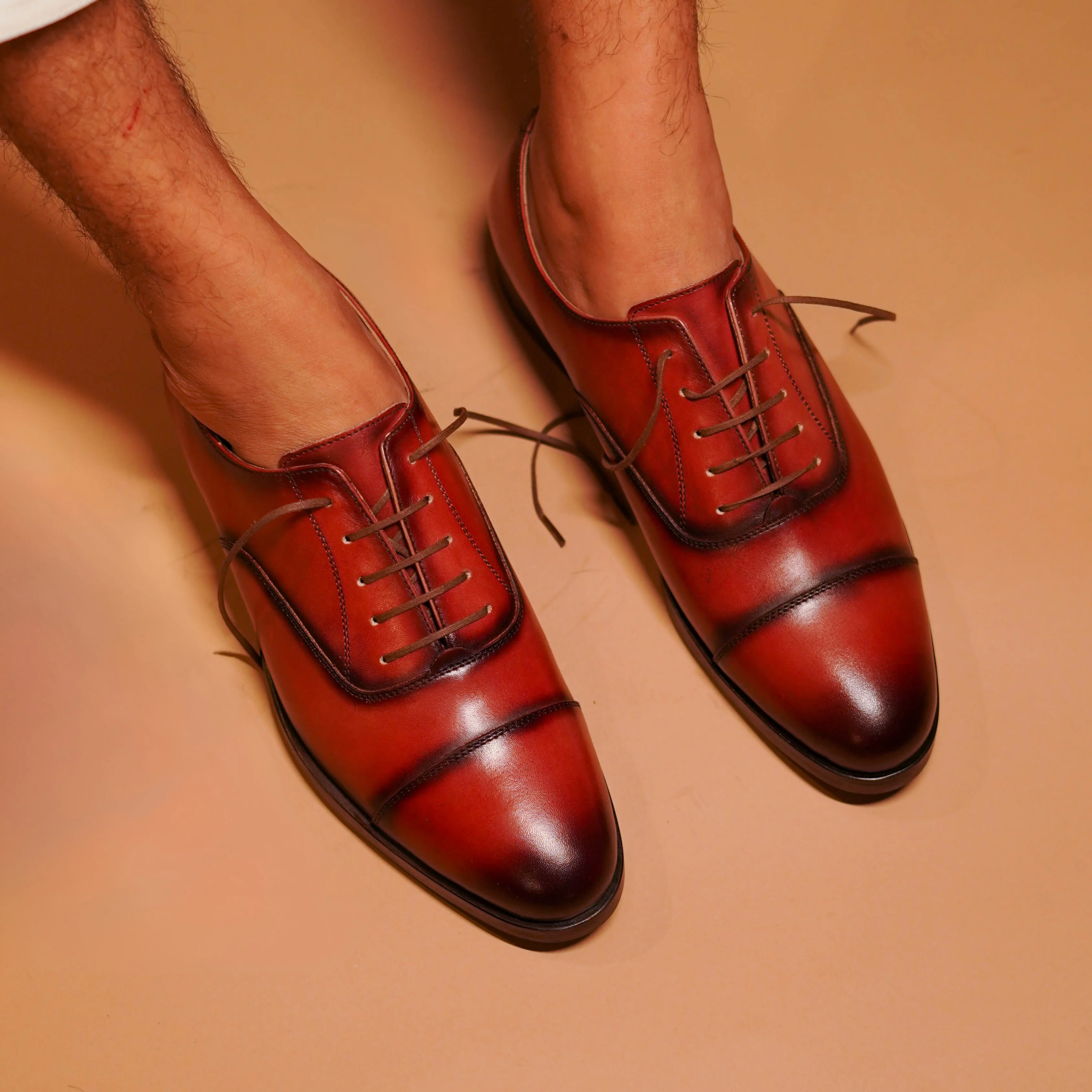 Cognaco | Dual-tone classic cap-toe oxfords - Image 4