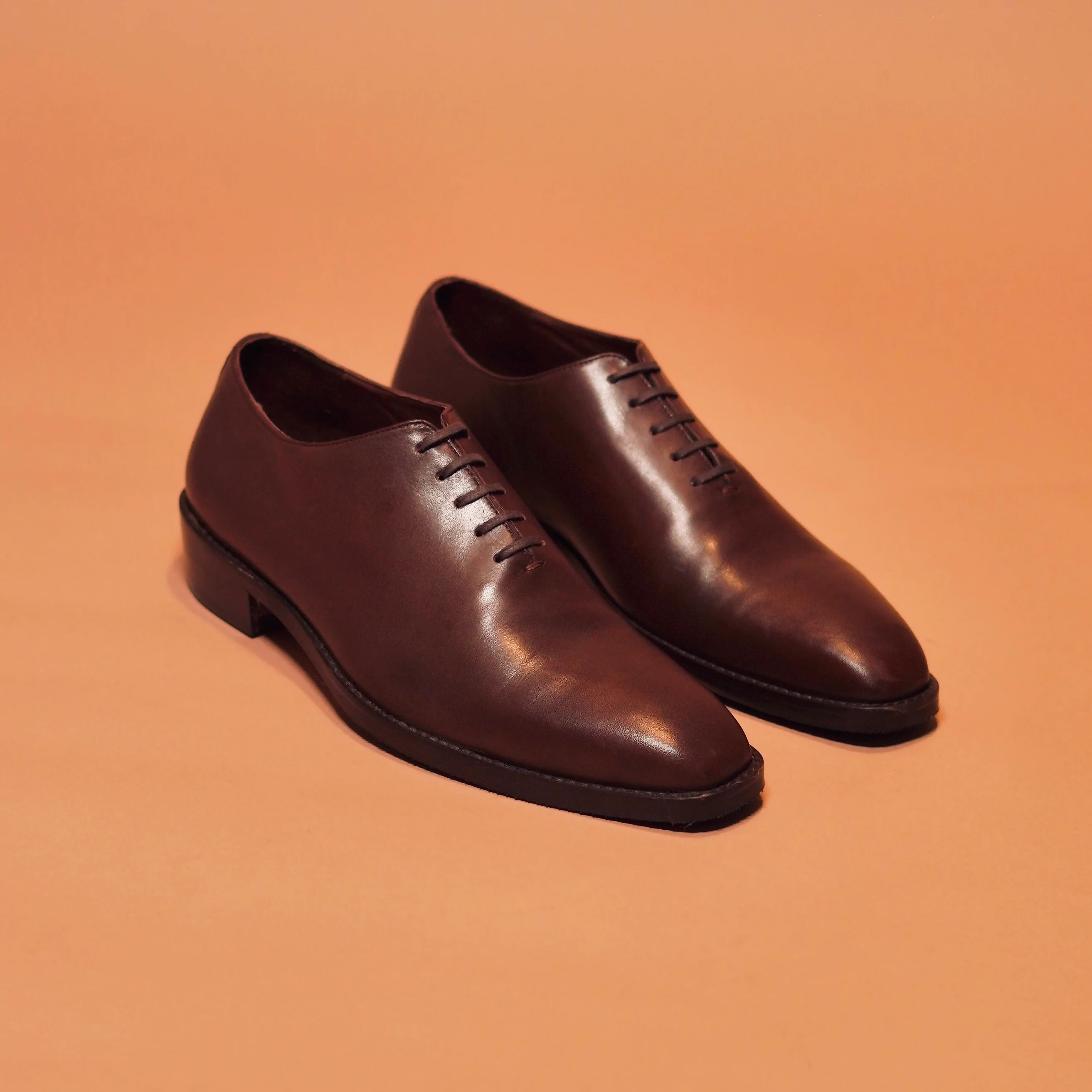Cubano Bruno | Brown leather Cuban-heeled Oxfords - Image 4