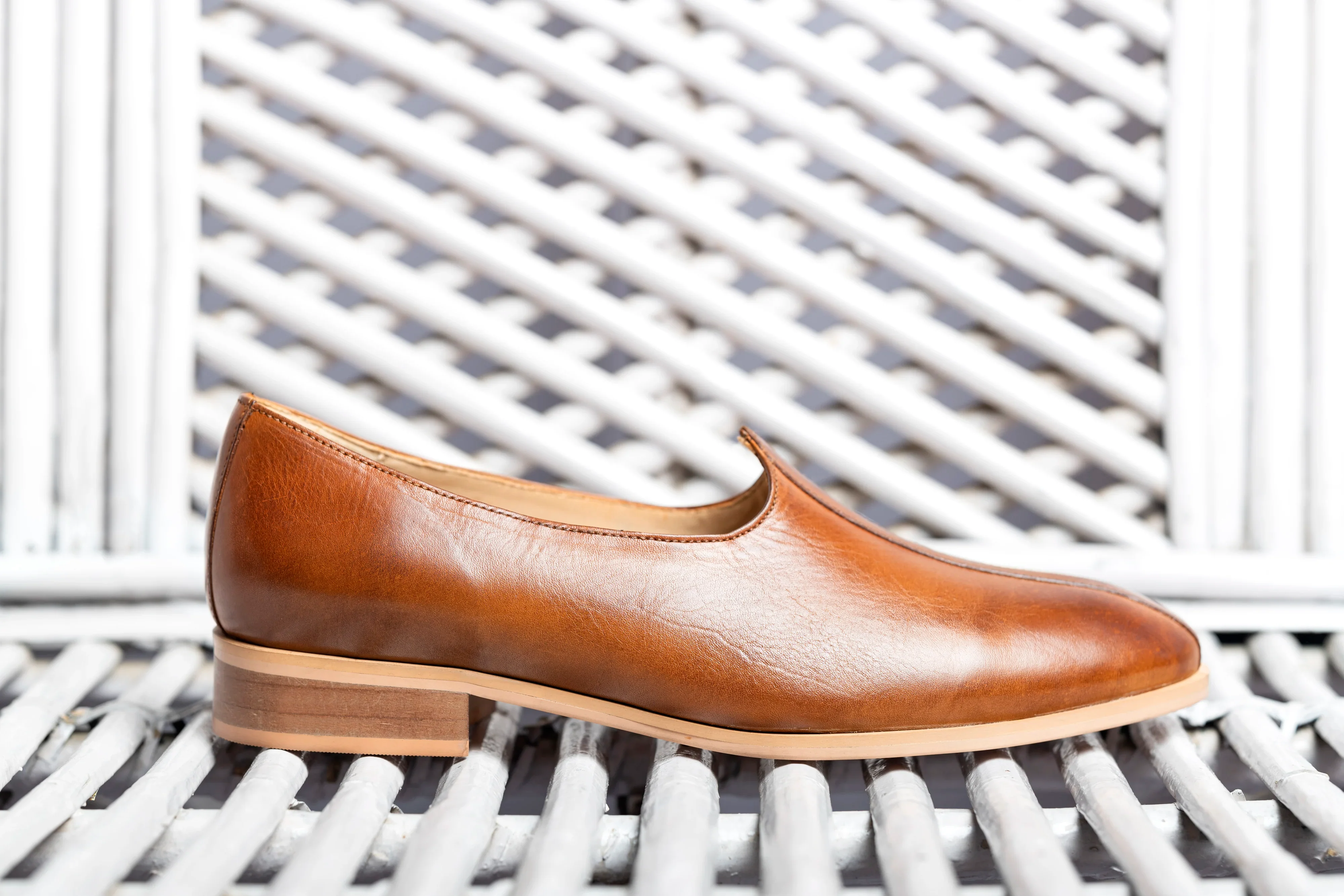 Ethnico Bronzo | Tan leather mojris - Image 3
