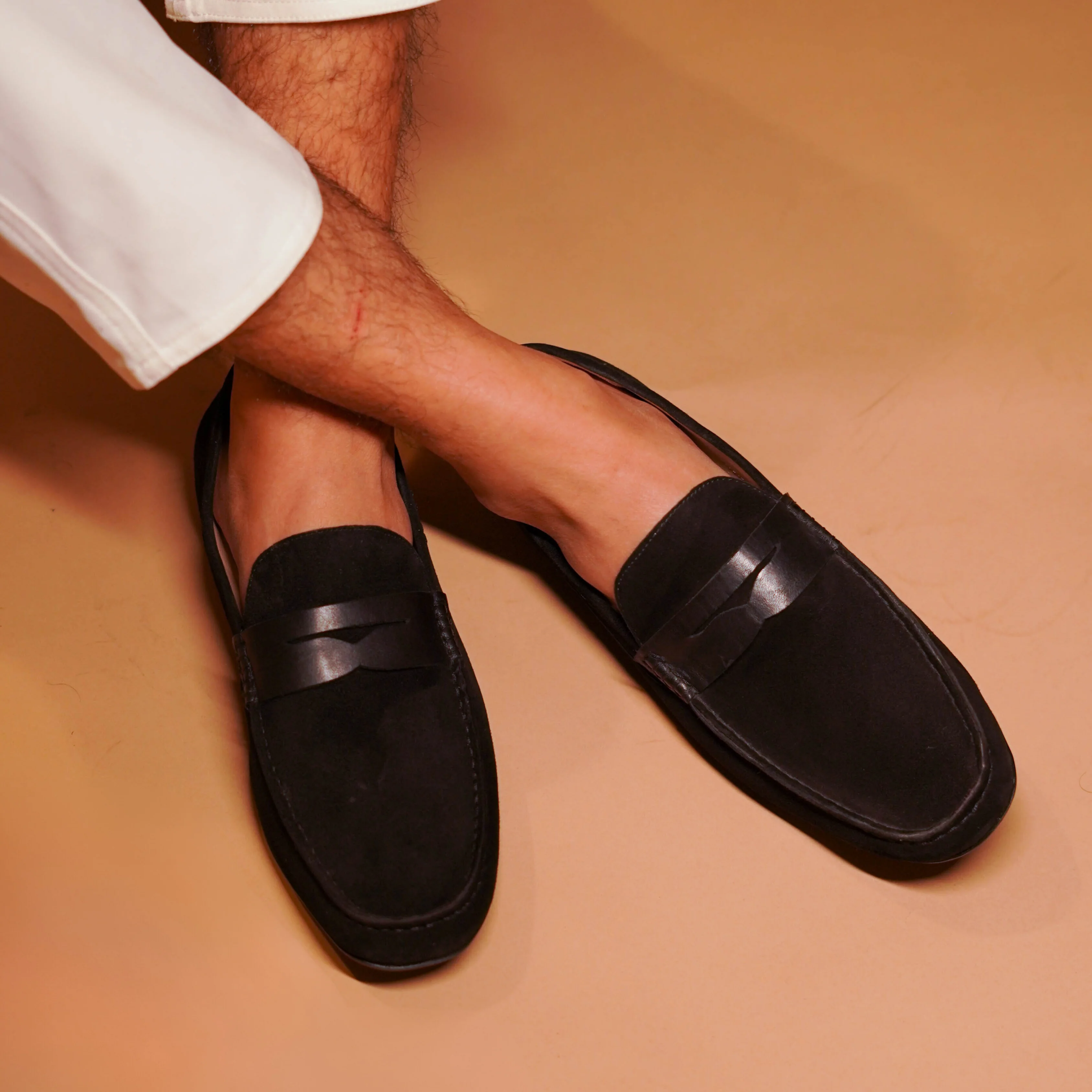 Leggero Nero | Black handmade suede moccasins leather loafers - Image 3