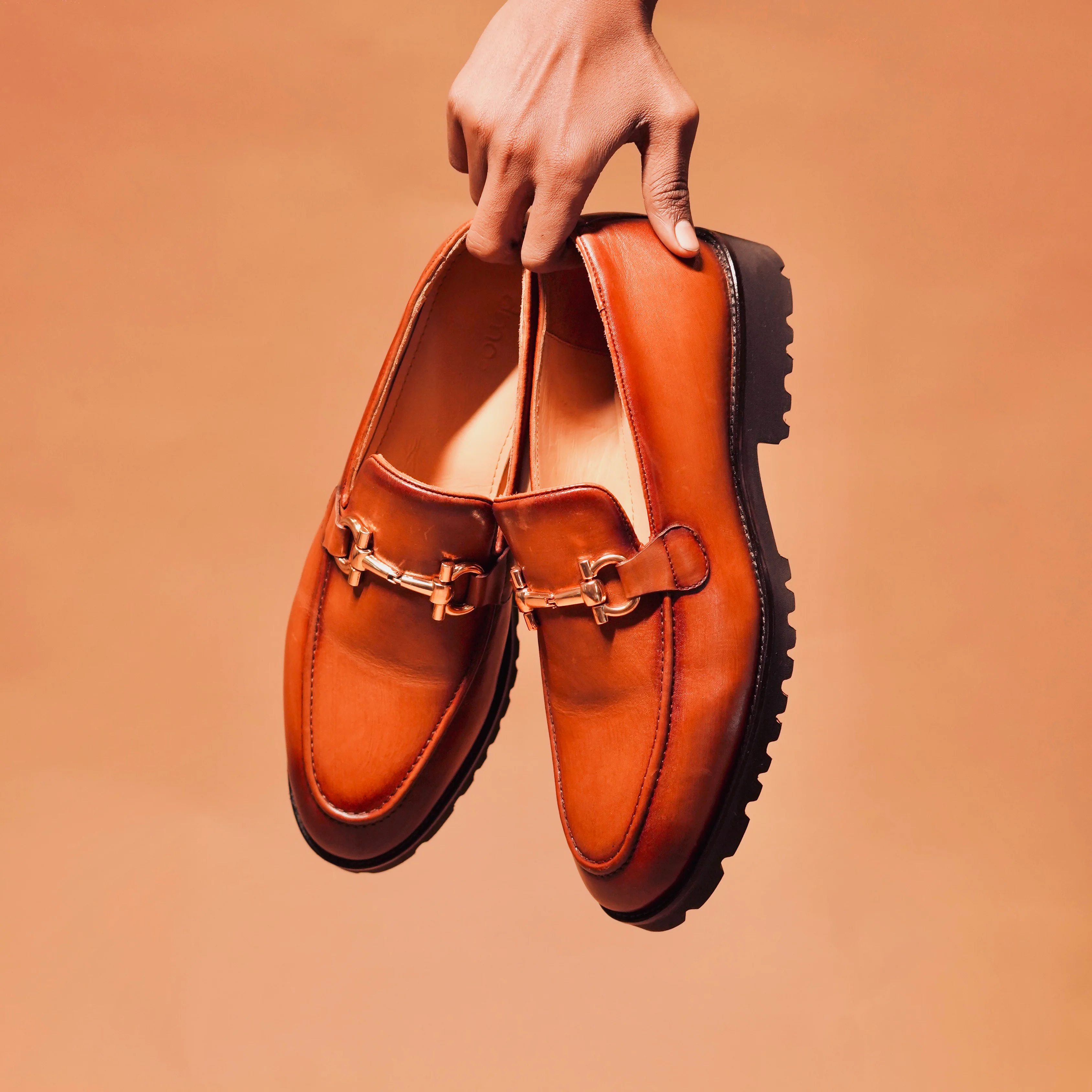 Moccasino Bruno | Tan full-grain leather loafers - Image 4
