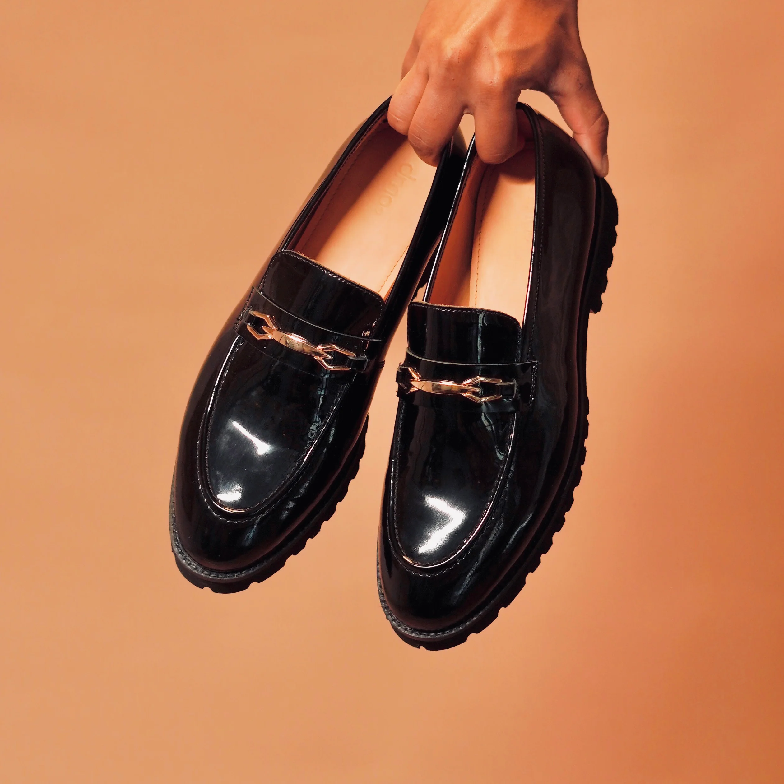 Moccasino Nero | Black patent leather loafers - Image 4
