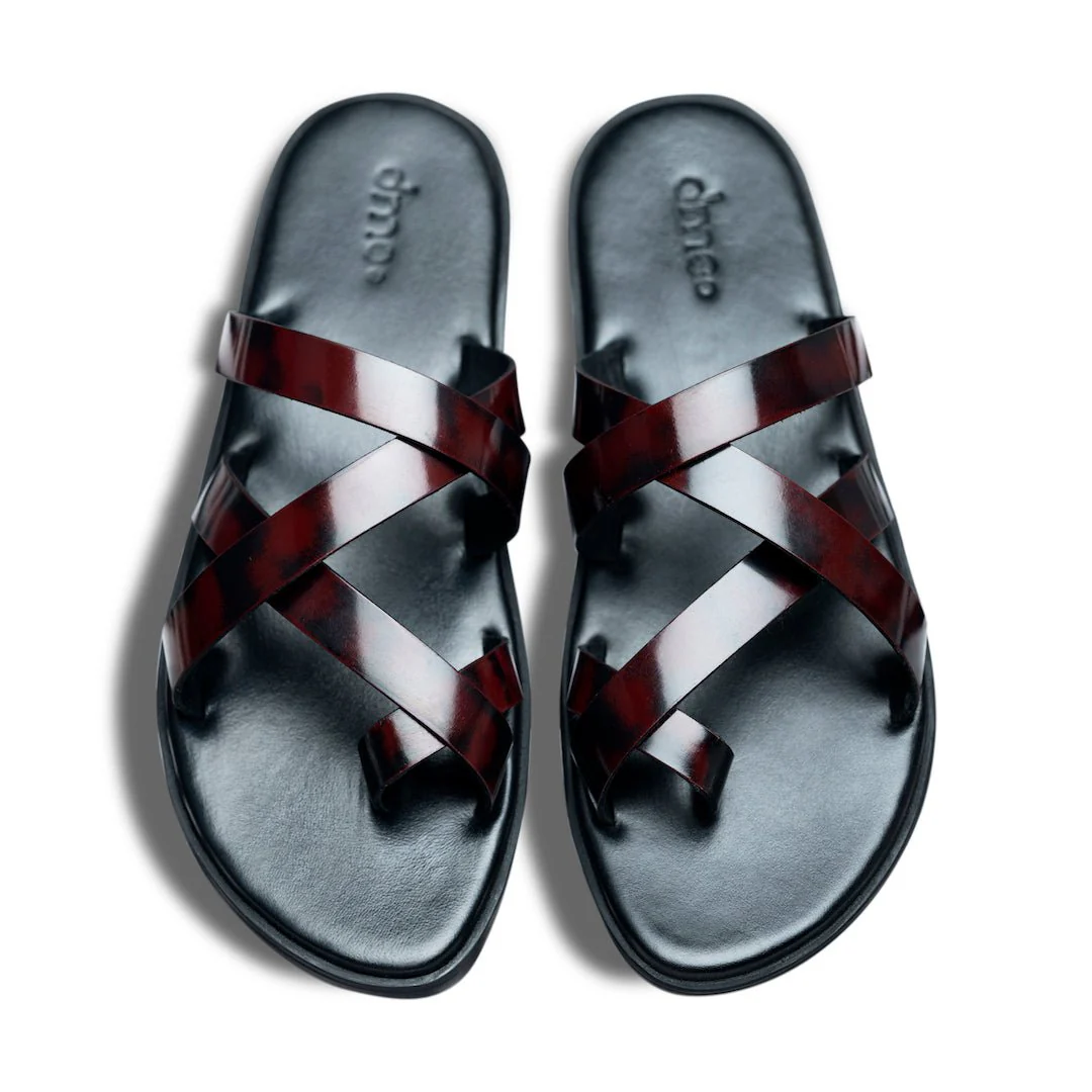Pelle Borgogno | Cherry and black gatsby leather chappal - Image 4