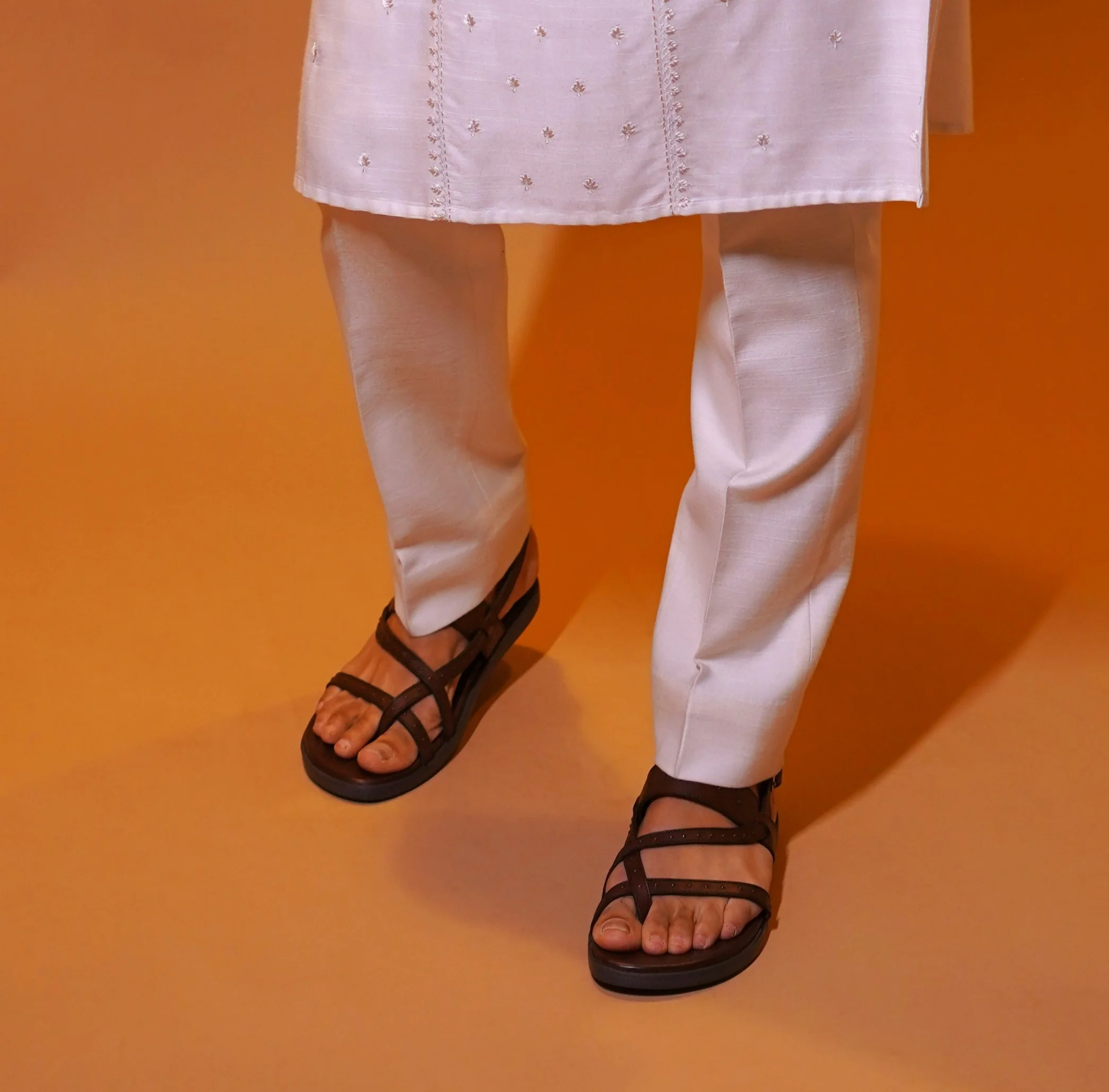 Pelle Bruno Riveto | Dark brown full-grain leather sandals - Image 3