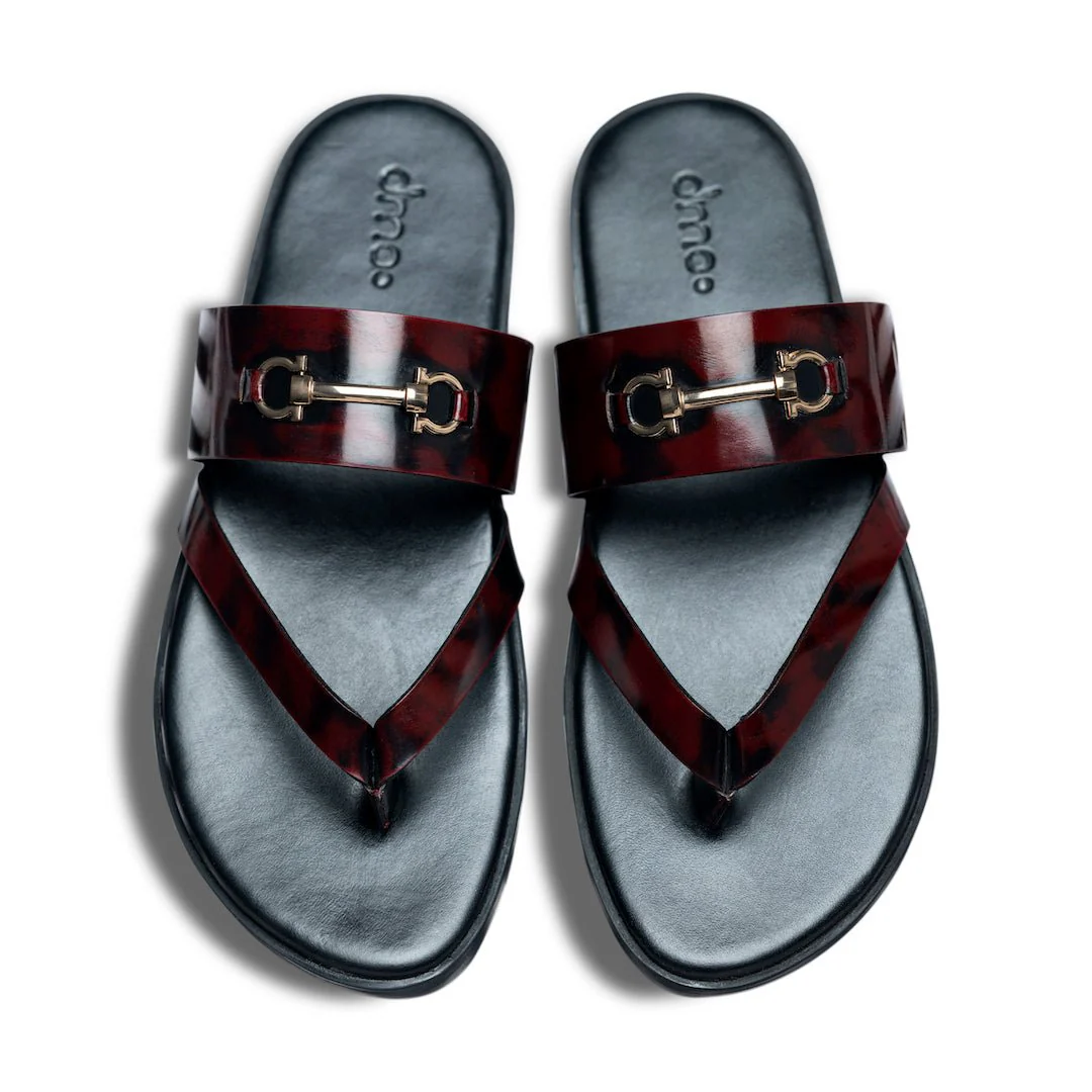 Pelle Fibio Borgogno | Horsebit buckle shiny cherry leather chappal - Image 5