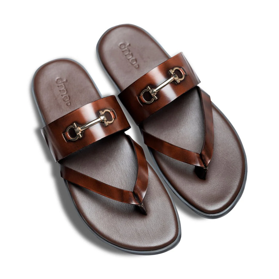 Pelle Fibio Chocro | Horsebit buckle shiny brown leather chappal - Image 7