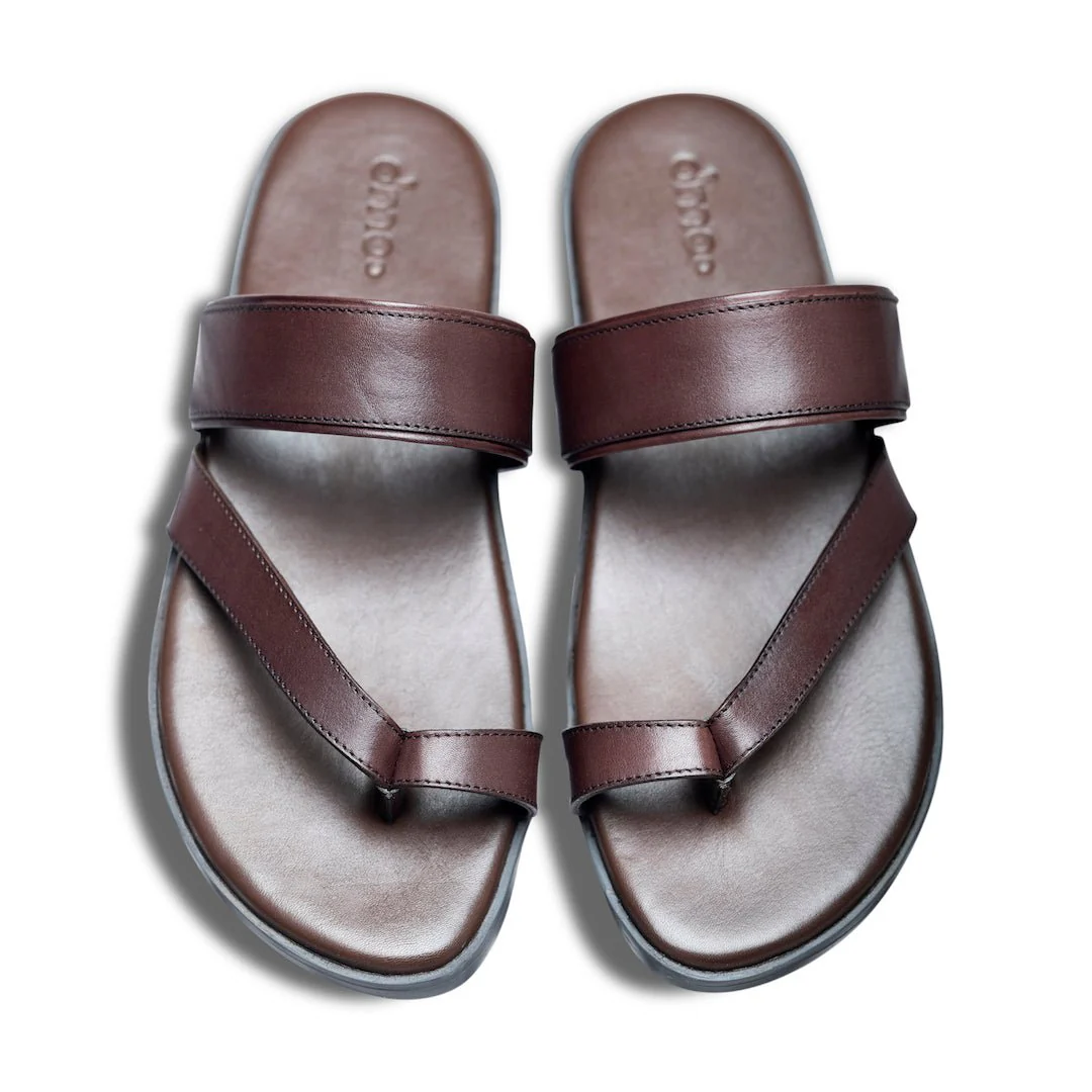 Pelle Francio Marrone | Brown leather sandals with toe-loop - Image 4