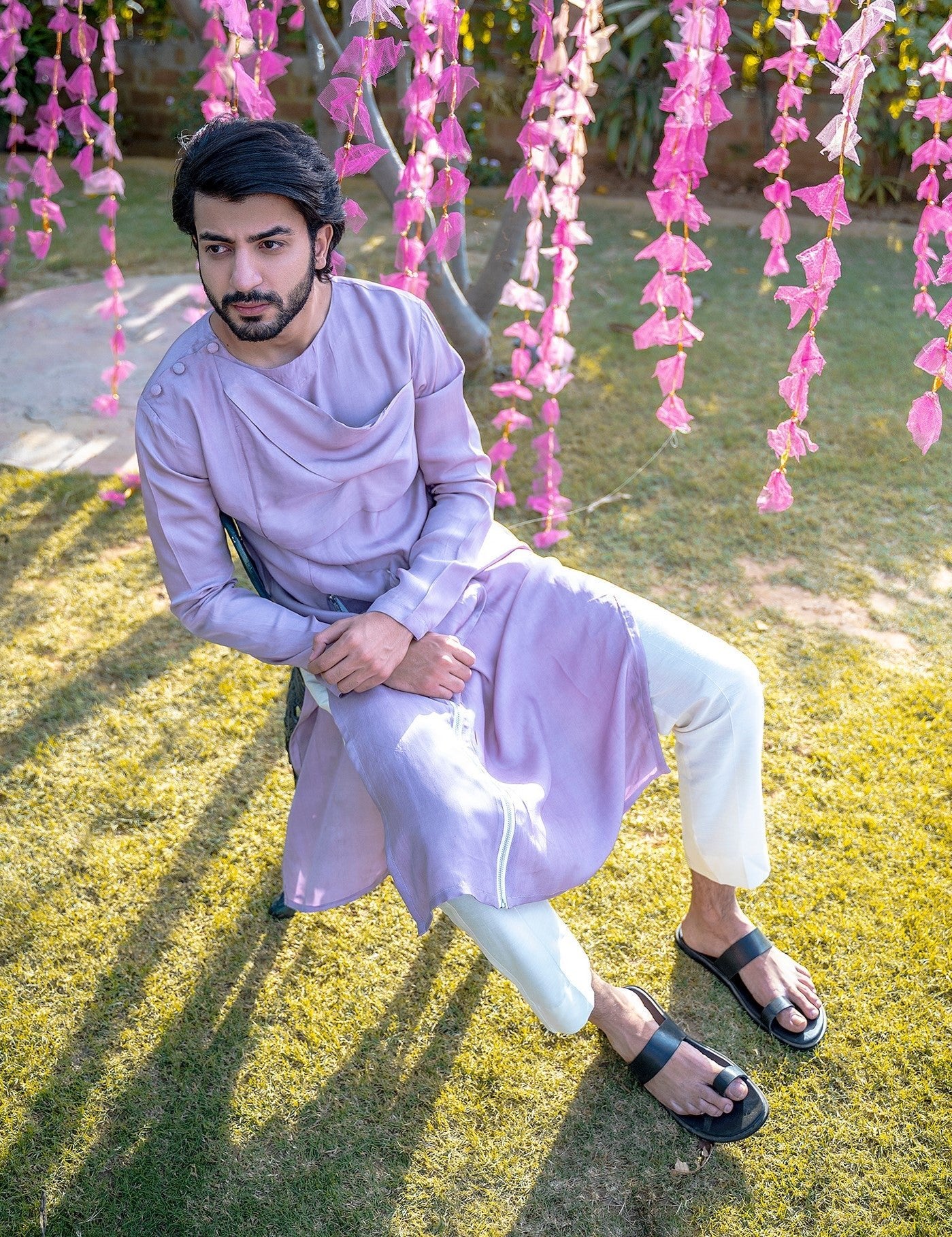 Pelle Noir | Two strap minimal style chappal with memory cushion insole - Image 7