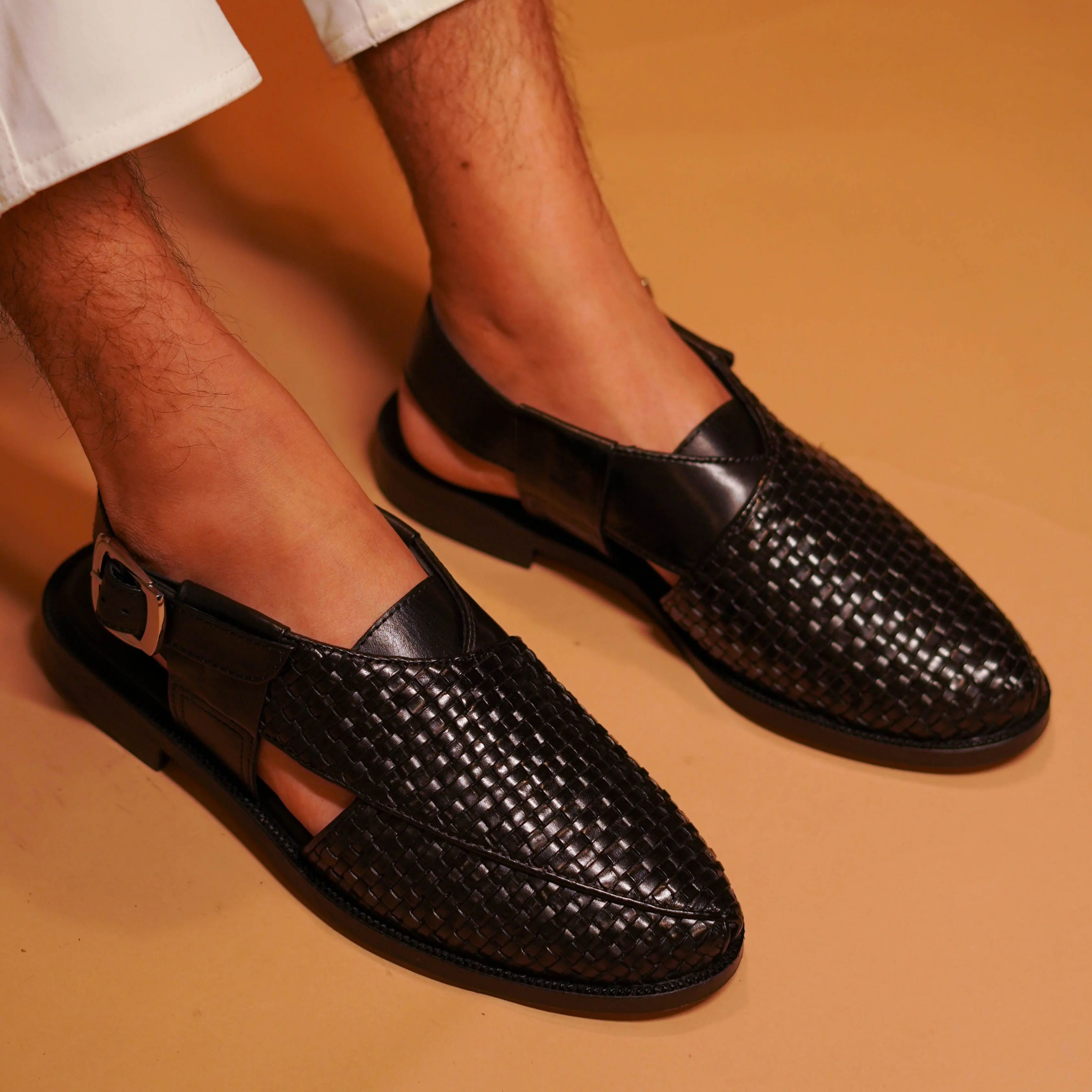 Pesha Nera | Black Weave leather Peshawaris - Image 5