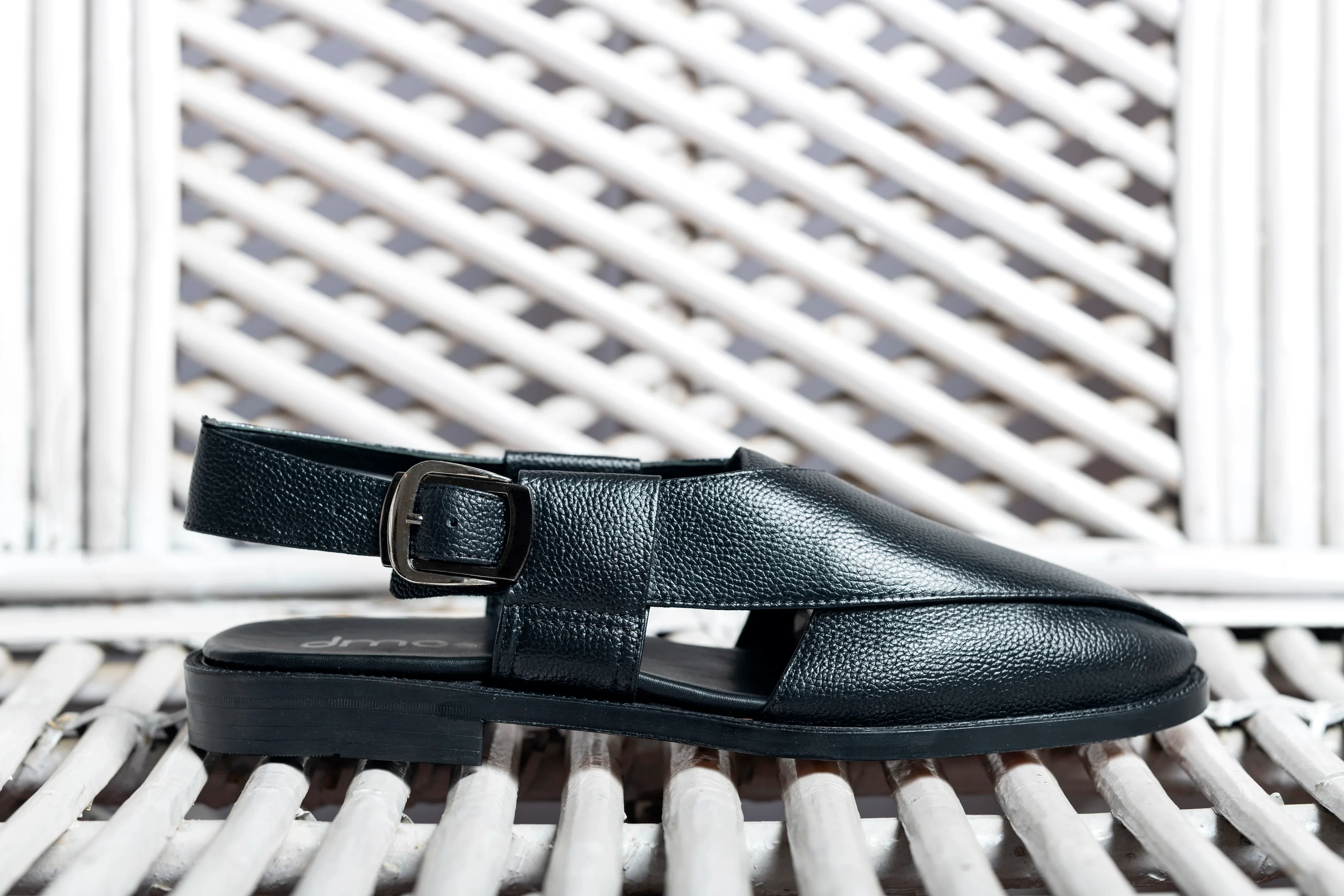 Pesha Noir | Classic black muted peshawari sandals - Image 3