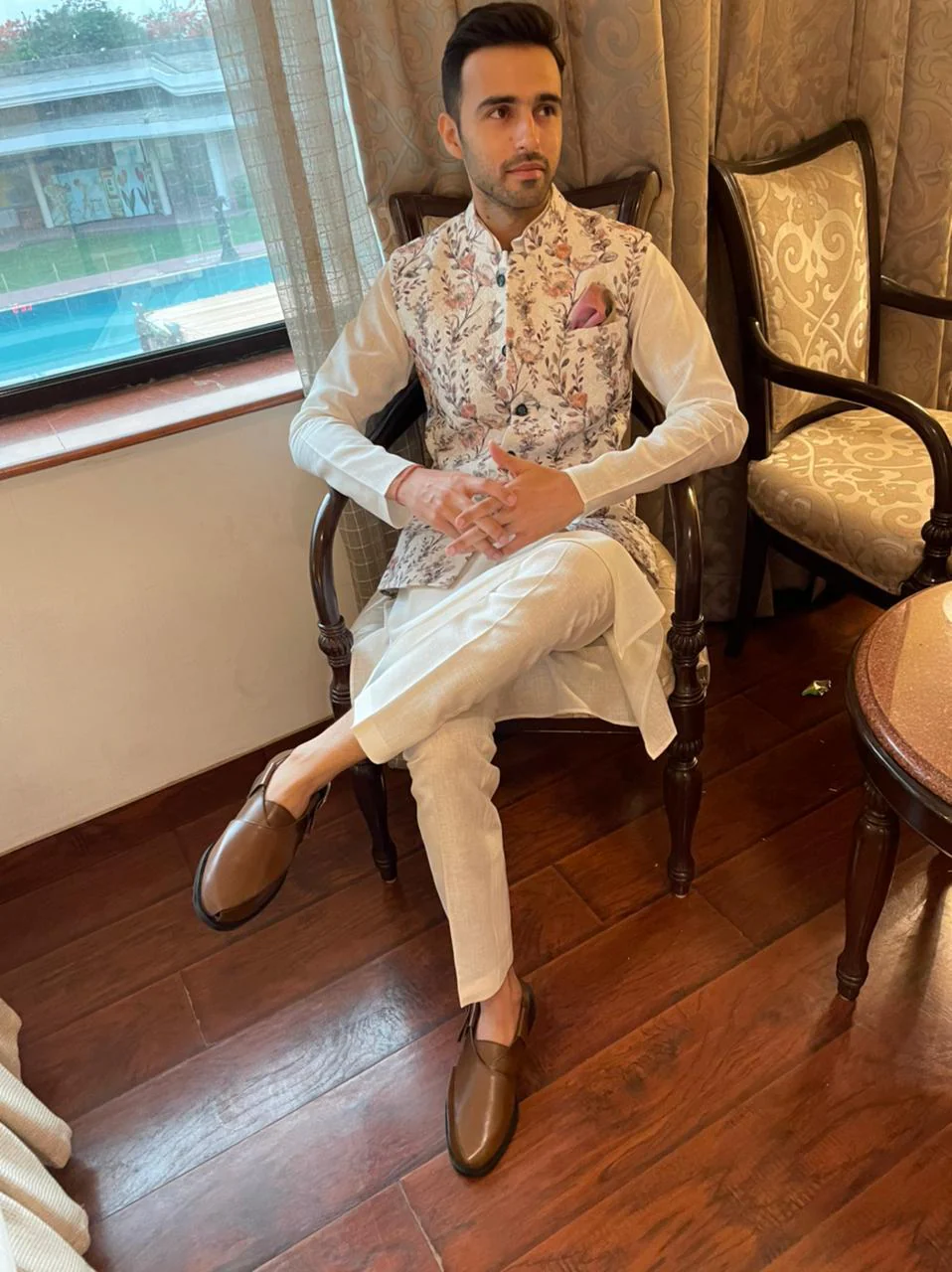 Pesha Bruno | Handcrafted brown leather Peshawaris - Image 8